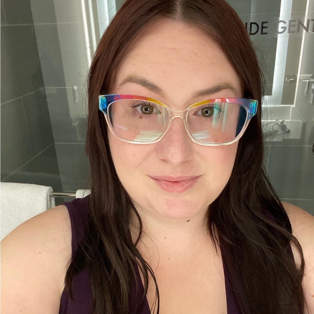 Meet your Posher, Melanie